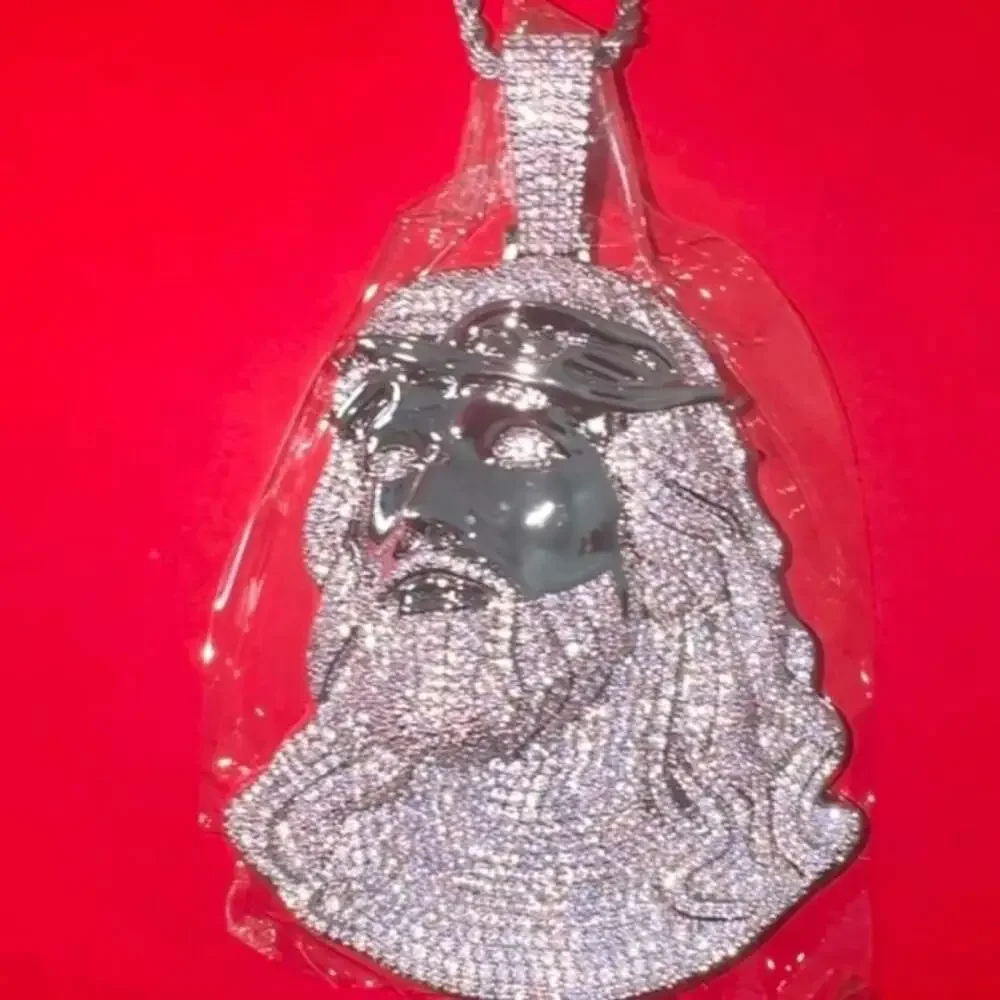 Jesus Pendant W 24 Silver 77 A 6